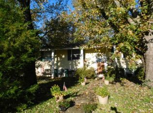 7500 Queen Anne Dr, Parkville, MD 21234