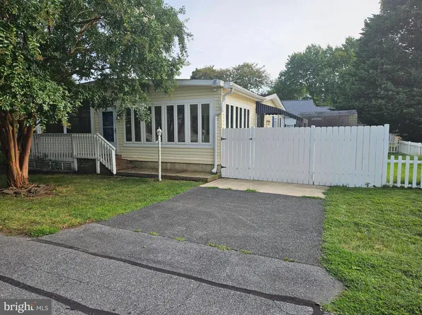 19602 Queen Ln #30, Rehoboth Beach, DE 19971