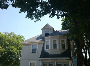 4 Whitman St, Dorchester, MA 02124
