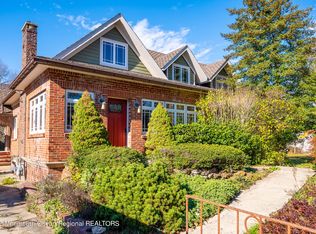 17 Oliver St, Toms River, NJ 08755