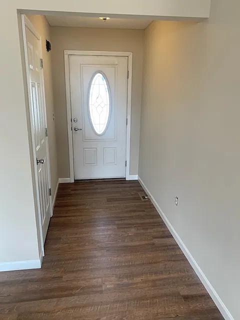 3 bed, 1274 sqft, $2,600 — Photo 2