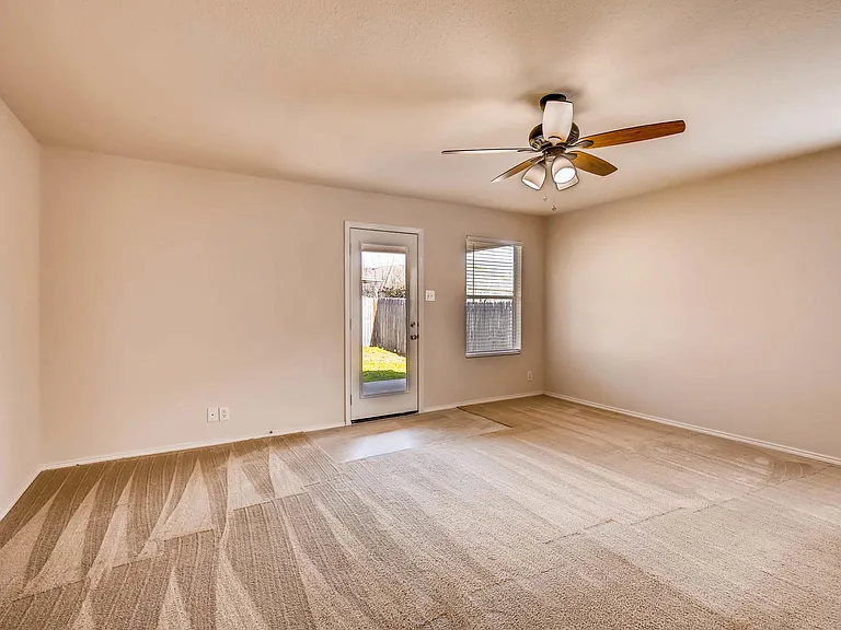 3827 Ponderosa Bnd — Photo 13