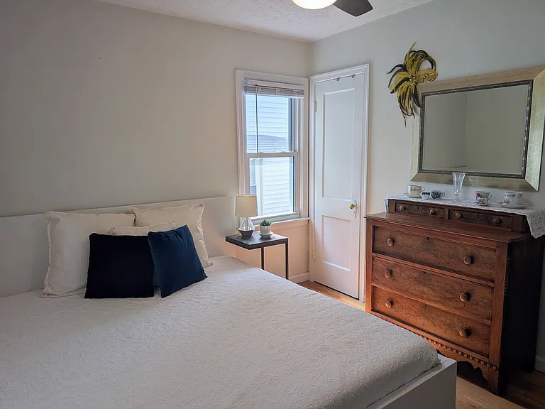 2784 Bellwood Ave — Photo 10