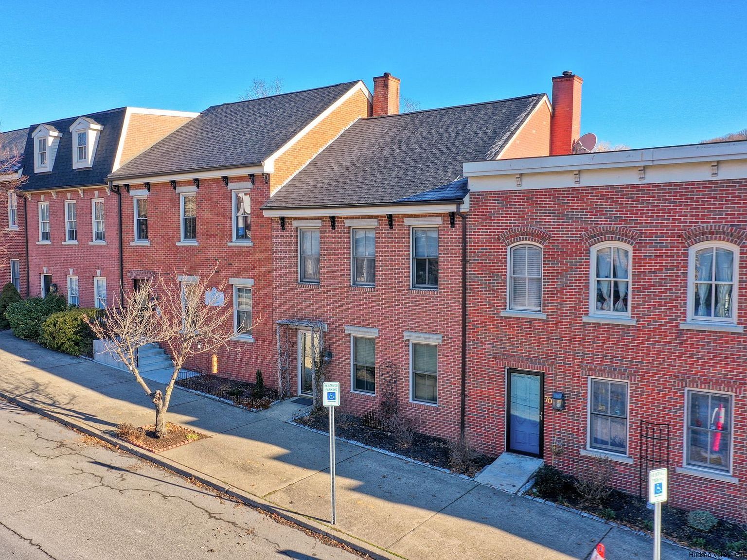 72 Broadway, Kingston, NY 12401 Zillow
