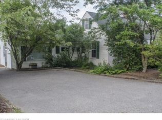 585 Gardiner Rd, Dresden, ME 04342