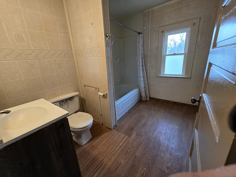 1810 Georgia Ave — Photo 19