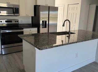 603 SE 4th Ter #603, Cape Coral, FL 33990