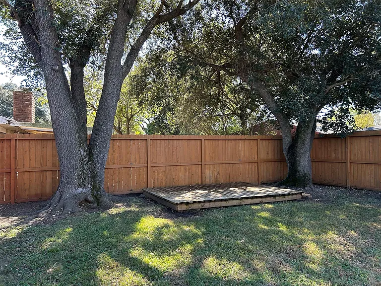 8523 Riverside Walk Ln — Photo 20