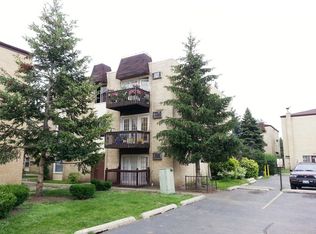 640 Piper Ln, Prospect Heights, IL 60070