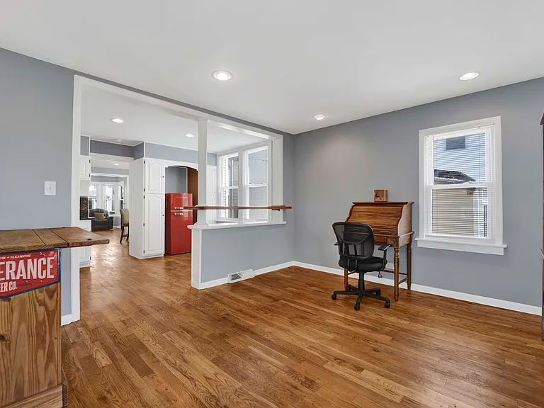 3721 W Shakespeare Ave — Photo 17