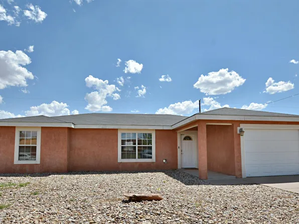 1837 Debra St, Clovis, NM 88101