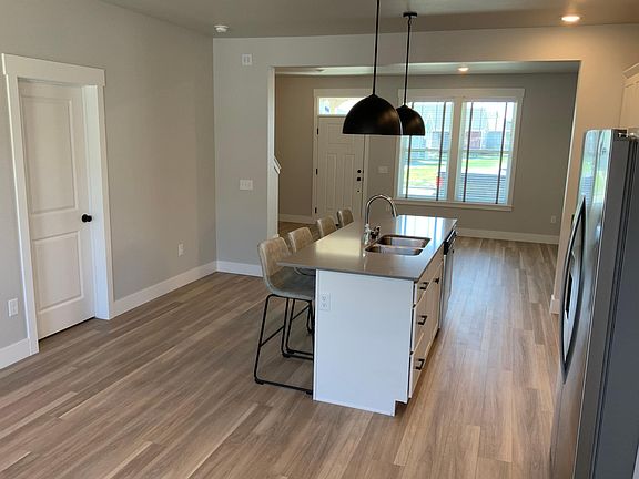 5th image of 6139 Mollie Rose Ln