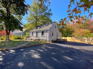 72 Midway St, Springfield, MA 01151