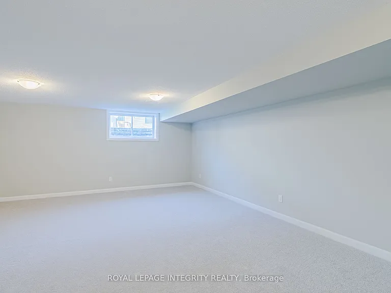 96 Osler St E — Photo 25