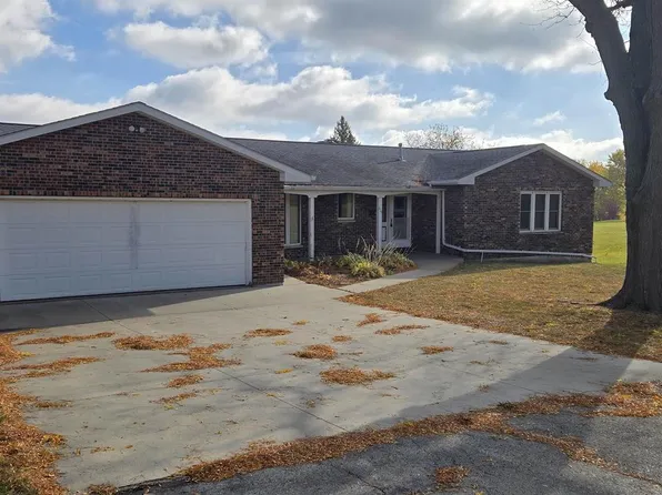 419 Golf View Lane, Lancaster, WI 53813