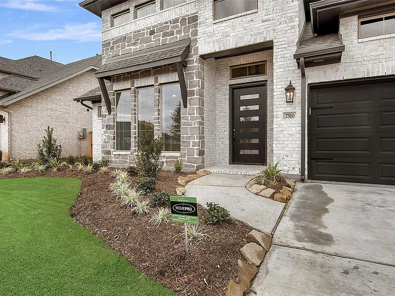 7510 Snowfield Peak Lane Ct — Photo 3
