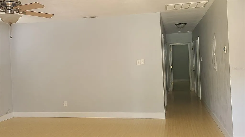 3 bed, 2.0 bath, 1660 sqft, $3,000 — Photo 4