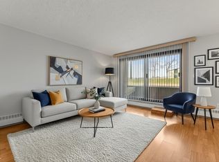 Forest Green Villas, Stony Plain, AB T7Z 1P2