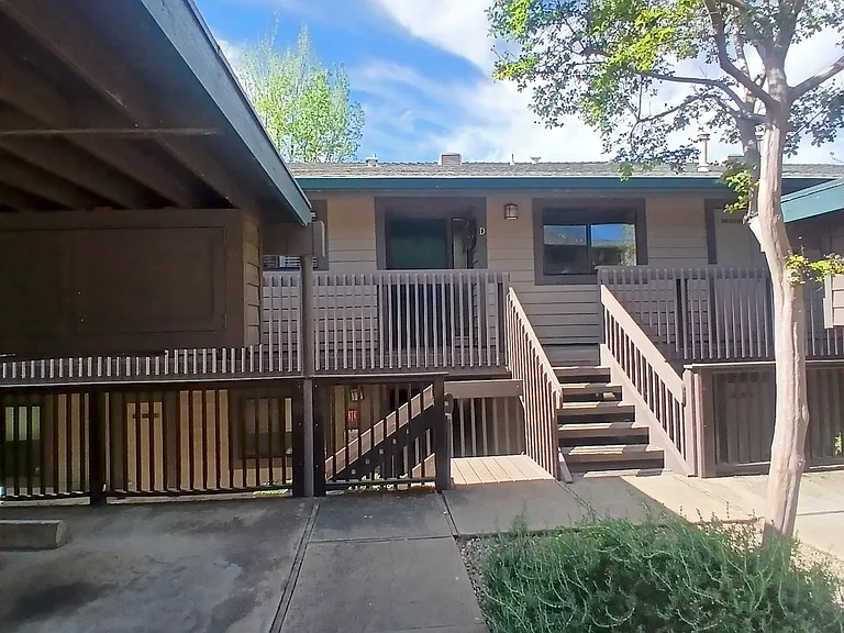 3039 Estepa Dr #6D — Photo 2
