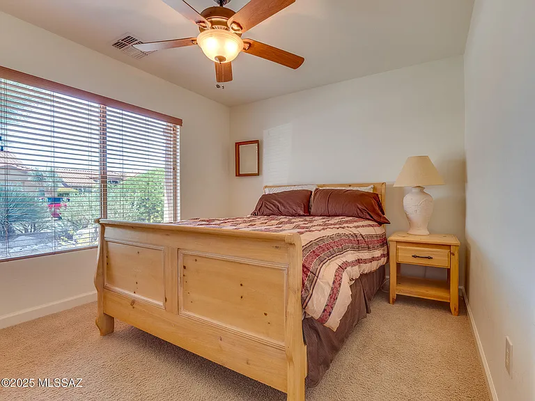 61736 E Oakwood Dr — Photo 14