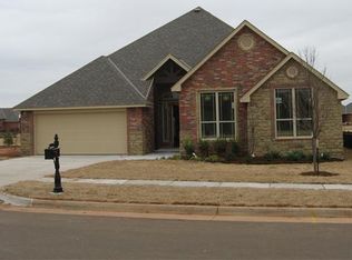 15300 Misty Park, Edmond, OK 73013