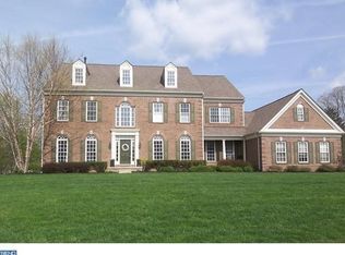 118 Magnolia Dr, Phoenixville, PA 19460