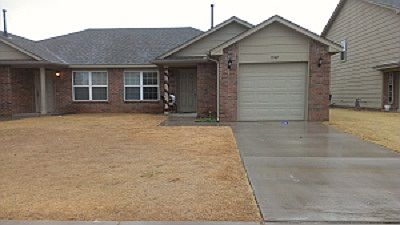 Nice corner lot