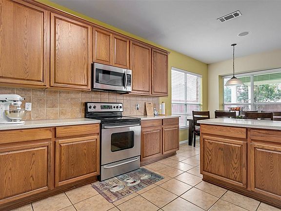 4th image of 13224 Vista Glen Ln