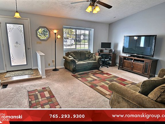 4th image of 807 Sussex Ln