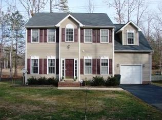 449 Cornwall Dr, Ruther Glen, VA 22546