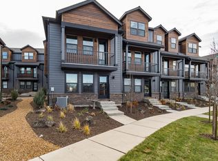 20563 Gloucester Ln, Bend, OR 97701