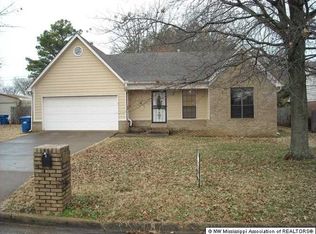 7171 Grove Park Rd, Olive Branch, MS 38654