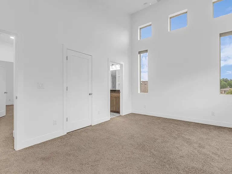 2250 N 475 W — Photo 15