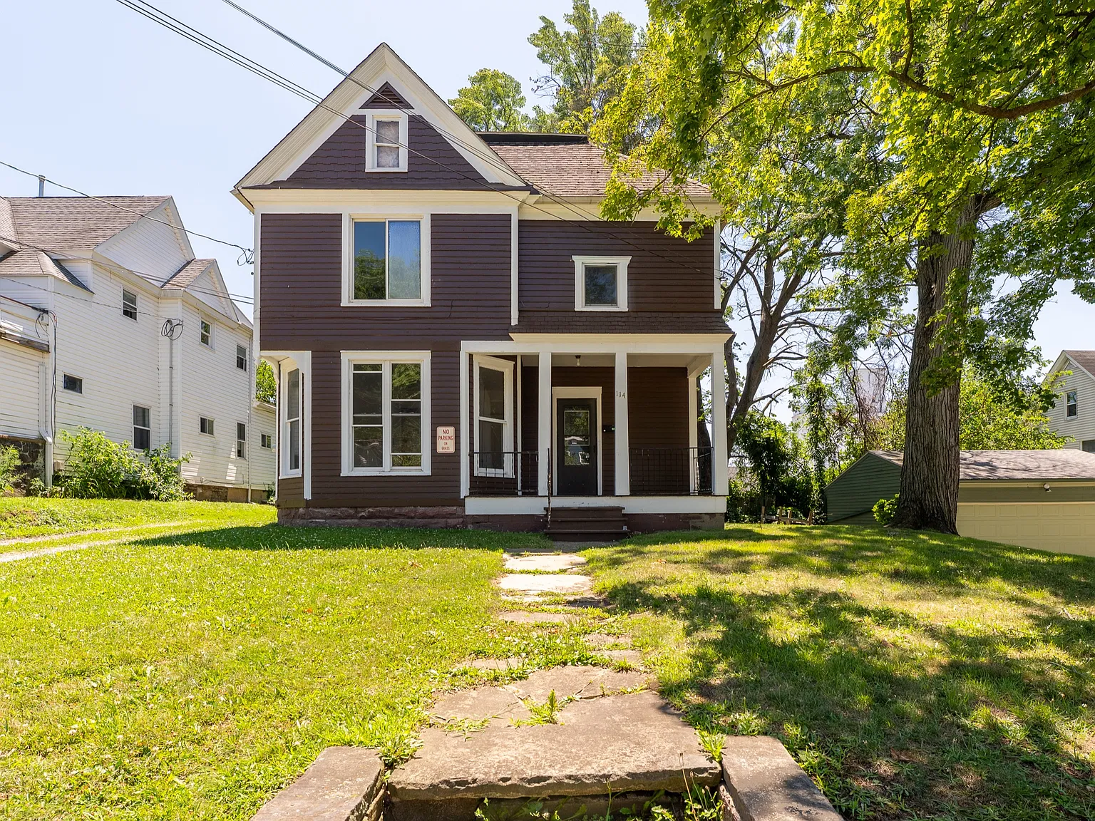 6 bed, 2162 sqft, $3,720 — Photo 1
