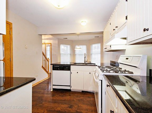 5th image of 15604 Centennial Ct