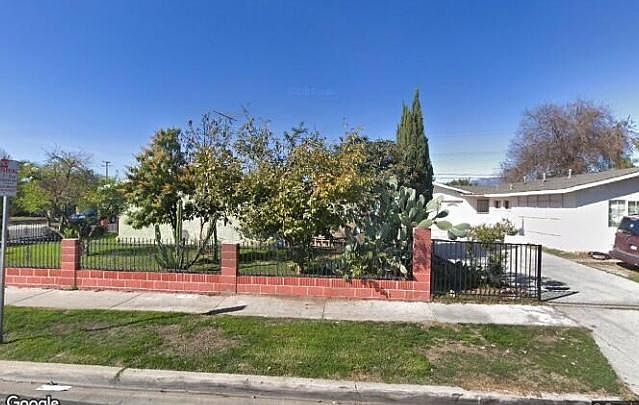 1st image of 1103 Lang Ave