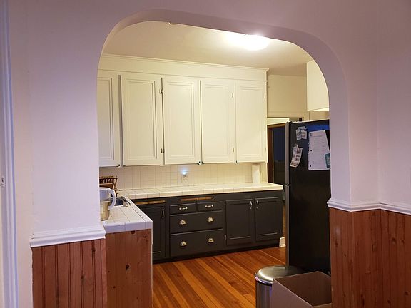 2nd image of 625 Highland Ave
