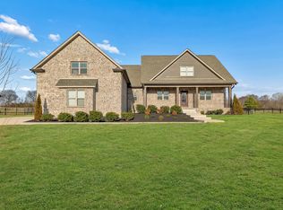 4155 Ironwood Dr, Greenbrier, TN 37073