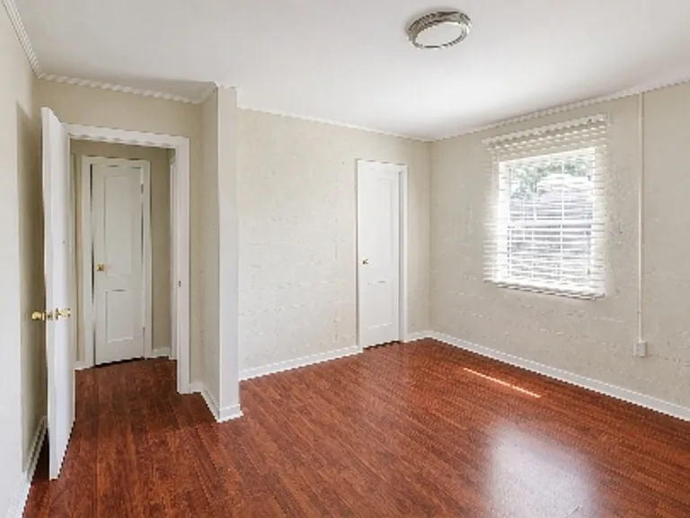 1502 Pepper Dr — Photo 2