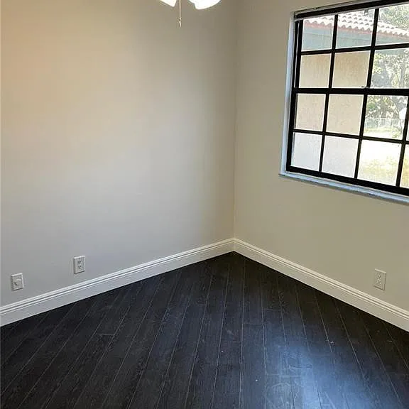9015 W Sunrise Blvd — Photo 25