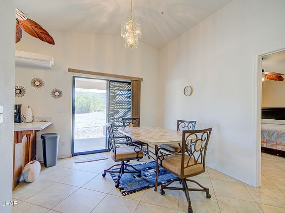 5th image of 2460 Hummingbird Ln Unit 101