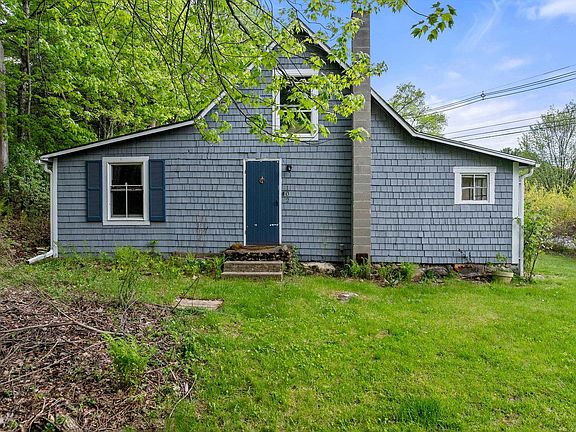 4th image of 102 Corliss Hill Road