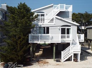 33 N 3rd St, Surf City, NJ