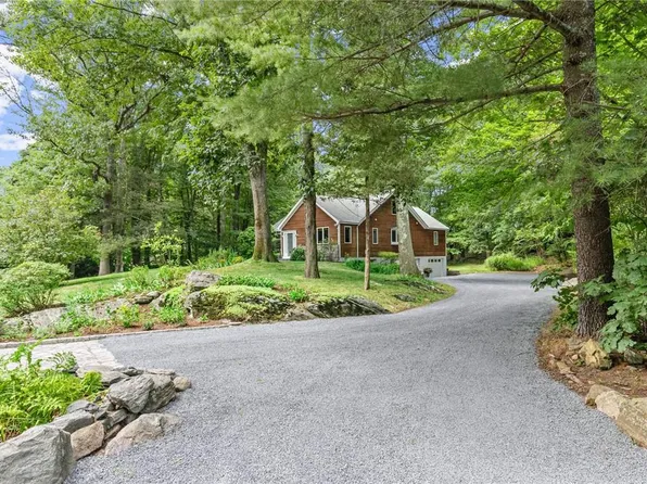 20 Banksville Road, Armonk, NY 10504