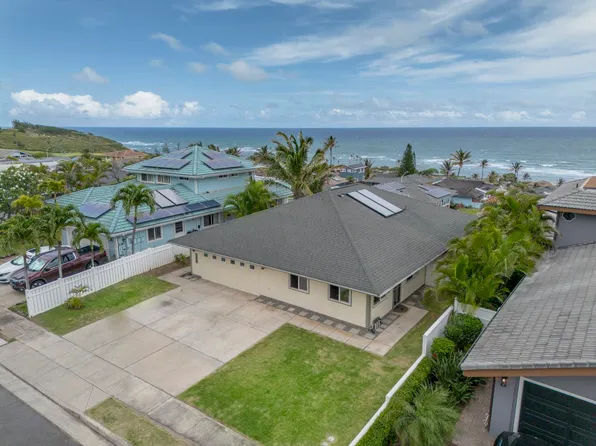 1378 Owaka St, Wailuku, HI 96793