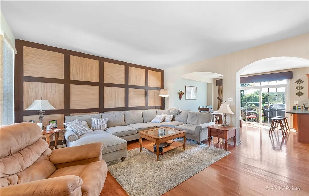 2 bed, 2.5 bath, 1789 sqft, $2,700 — Photo 4