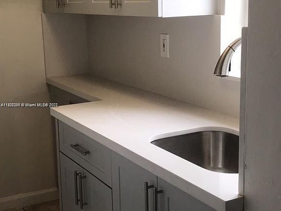 5th image of 10905 N Kendall Dr APT 405