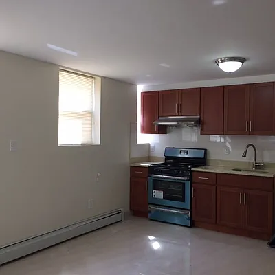 Rented by Kinyu Realty | media 3
