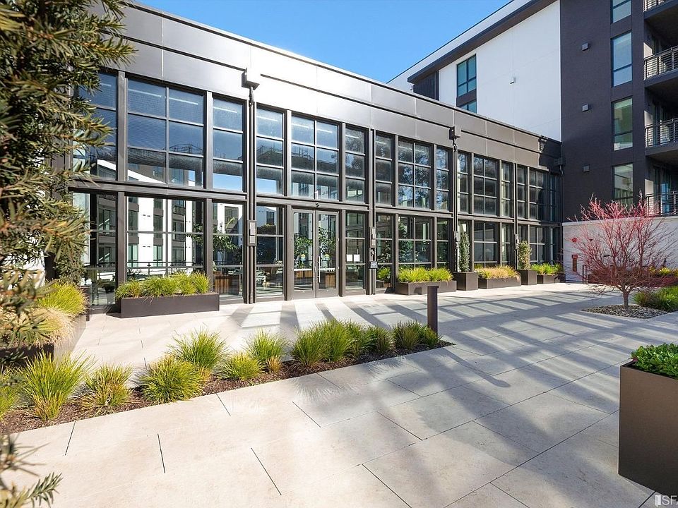 Entrance 2