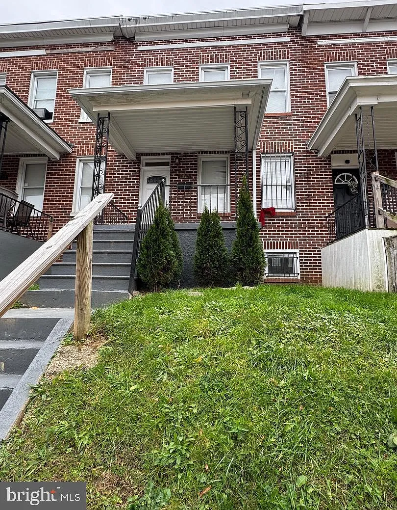 2 bed, 2.0 bath, 1020 sqft, $1,650 — Photo 1